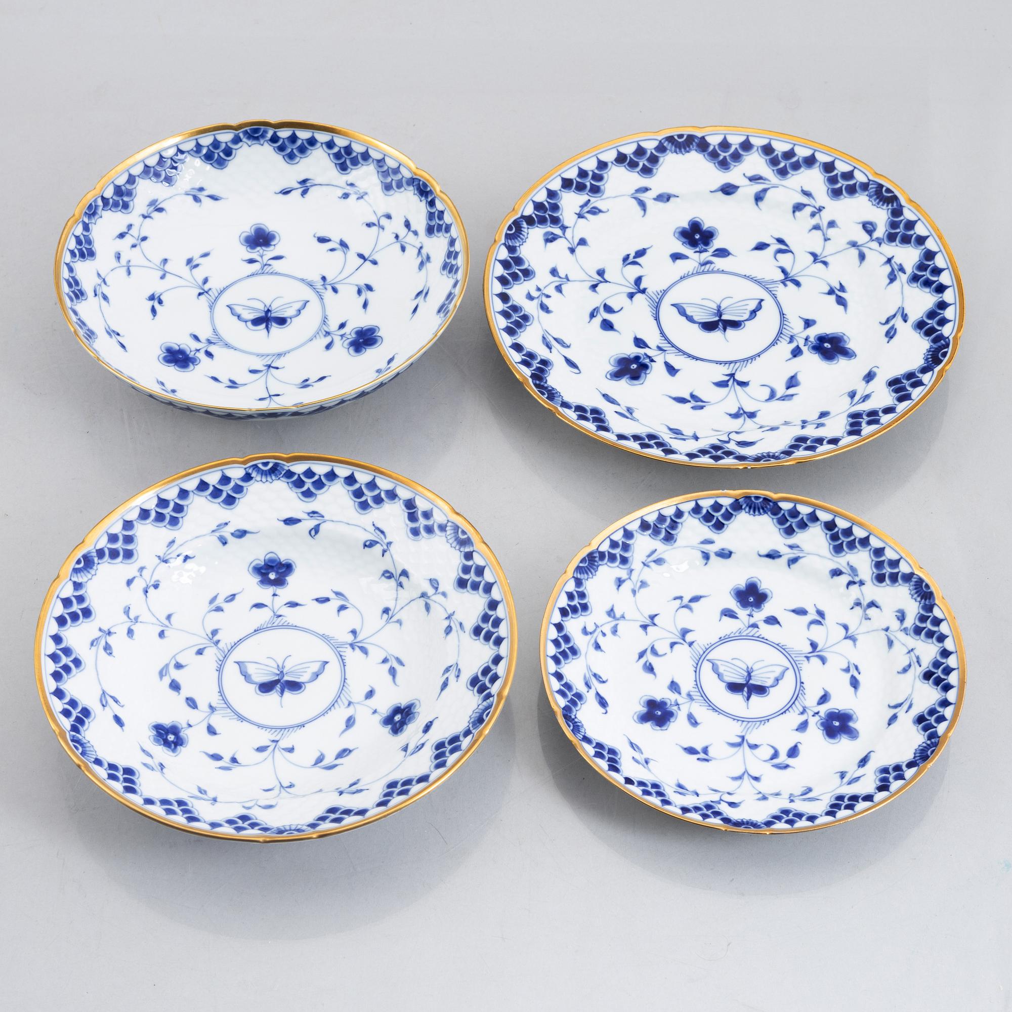 A 36-piece "Summerfugl"  porcelain dinner service, Bing & Grøndahl, Denmark.