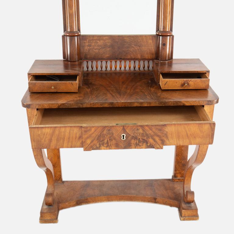 Bord samt spegel, Karl-Johan, 1800-talets första hälft.