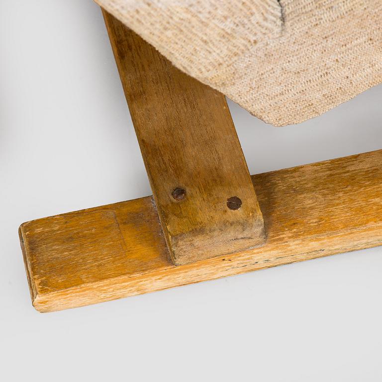 Alvar Aalto, Fåtöljer, 2 st, modell A35 och A36 O.Y. Huonekalu- ja Rakennustyötehdas A.B. 1940/1950-tal.
