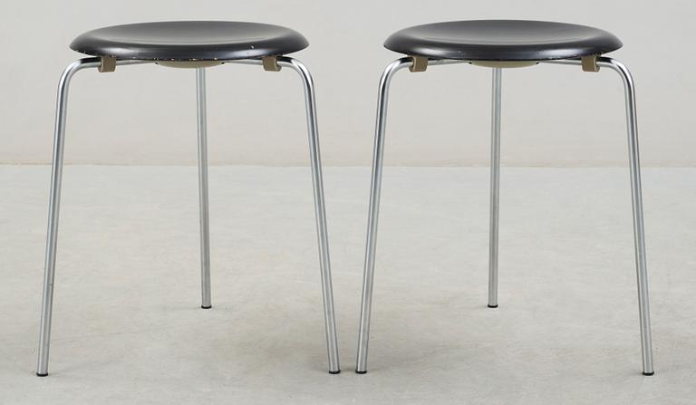 PALLAR, ett par, "Dot", Fritz Hansen, Danmark 1970.