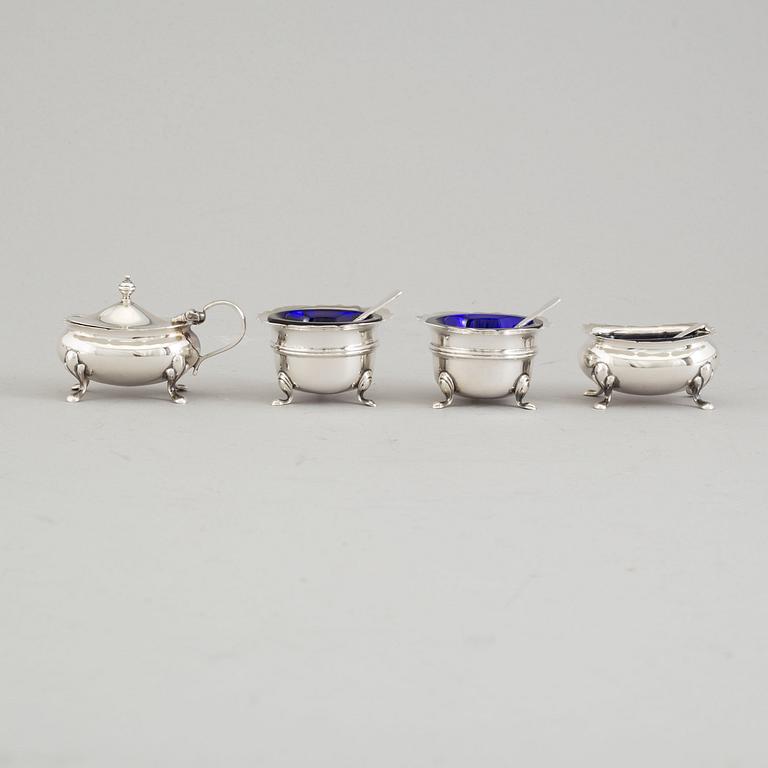 KRYDDSET, 4 delar, silver, Birmingham, England, 1919-51.