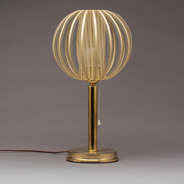 BORDSLAMPA, 1900-talets andra hälft.