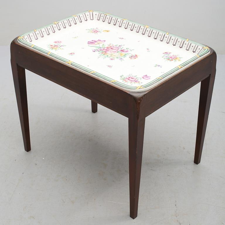 BRICKBORD, Rörstrand, monogramsignerad  S.A samr daterat 1925.