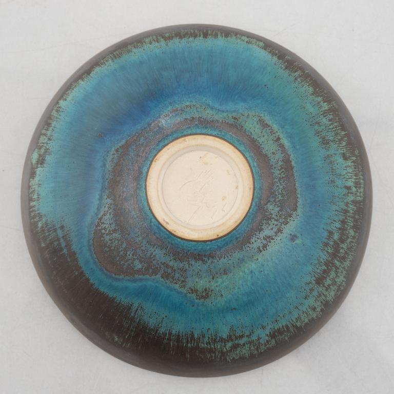 Stig Lindberg, a stoneware bowl, Gustavsbergs studio, Sweden 1958-59.