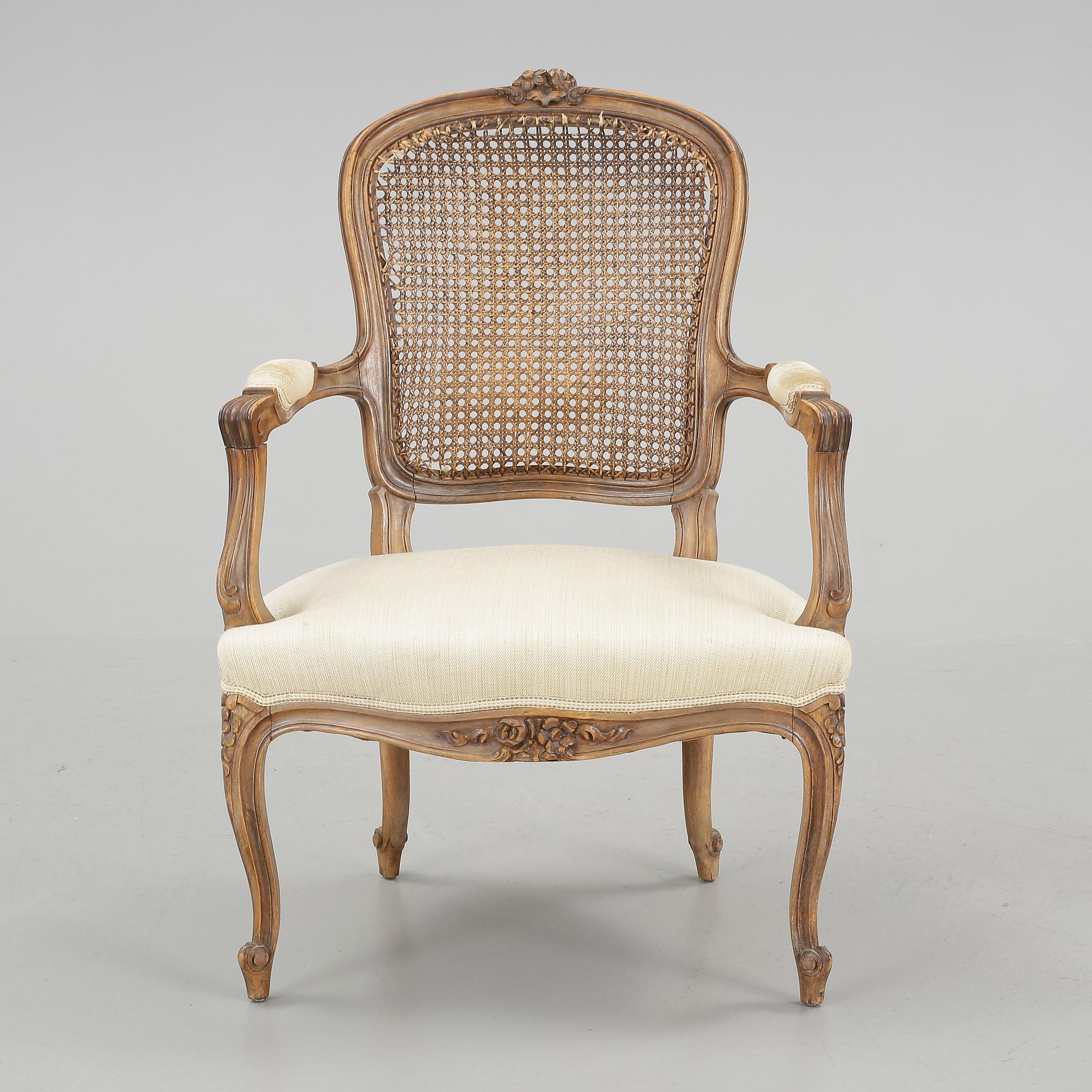 KARMSTOL,  Louis XV stil, 1900-tal.