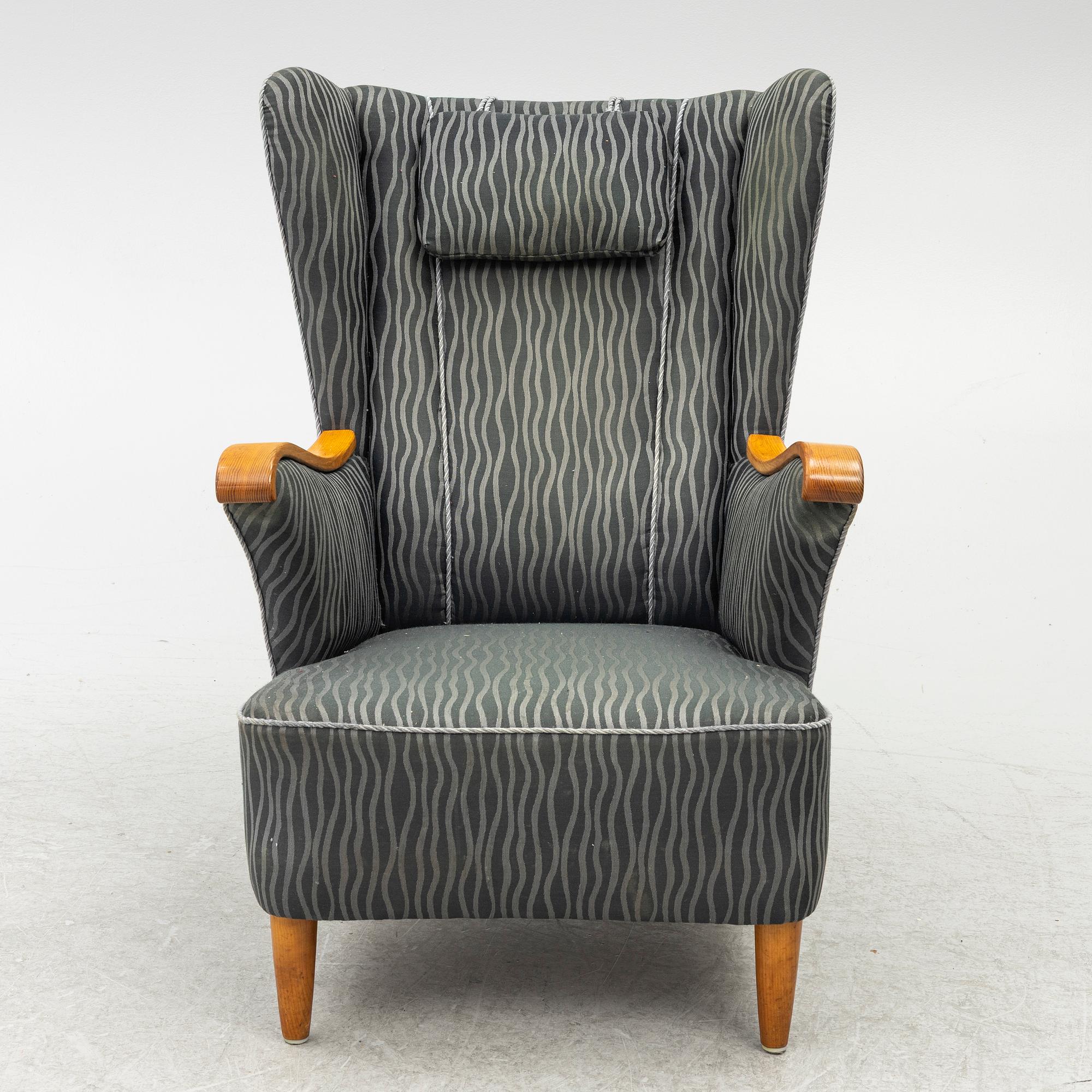 A Swedish Modern armchair, 1940s.