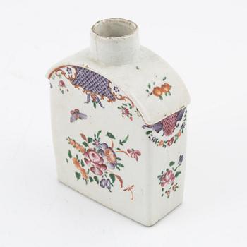 A famille rose tea caddy, Qing dynasty, Qianlong (1736-95).