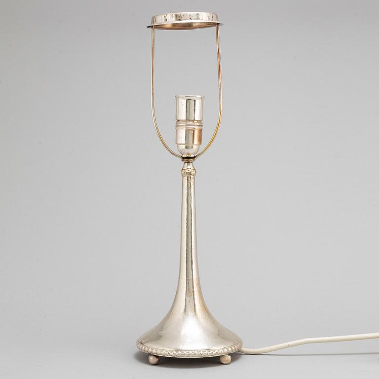 K Anderson, bordslampa, silver, Stockholm, 1924.