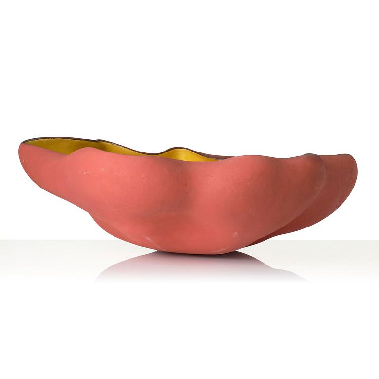 Annika Svensson, stor skål, "Böljande gul", egen ateljé, 2004.