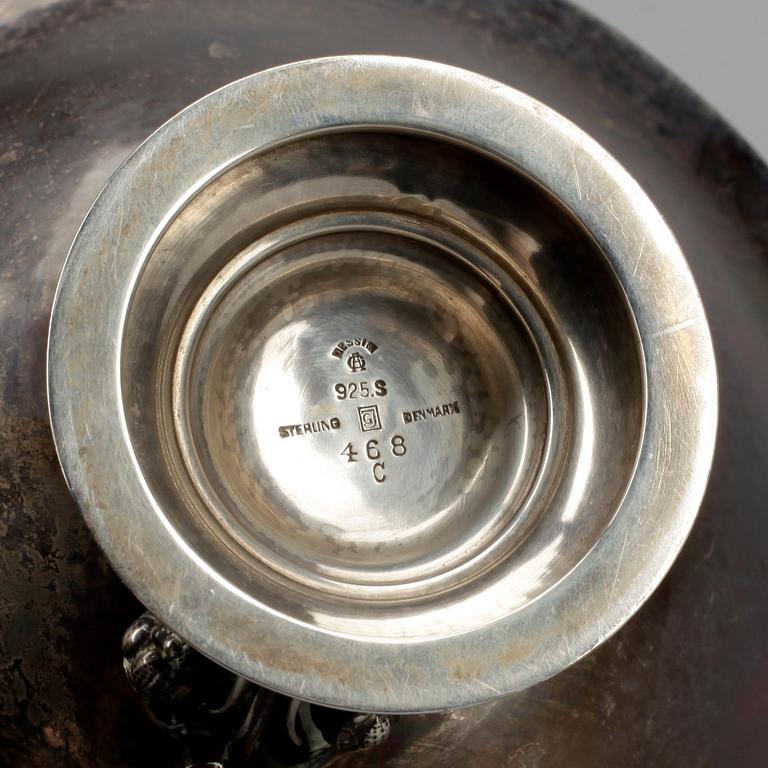 A Gundorph Albertus sterling bowl, Georg Jensen, Copenhagen 1933-44, design nr 468 C.