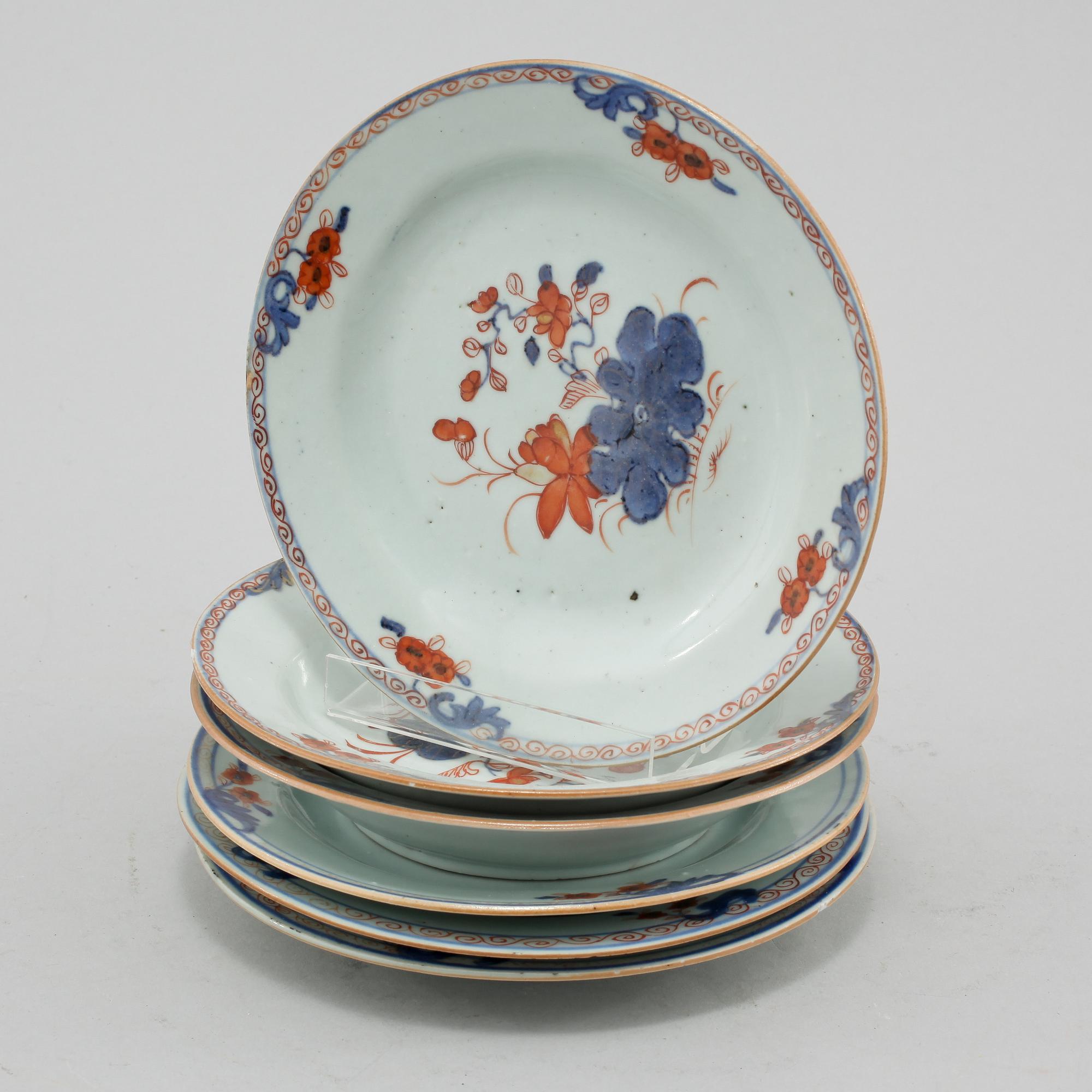 BÄRTALLRIKAR, 6 st, snarlika, porslin, Kina, 1700-tal.