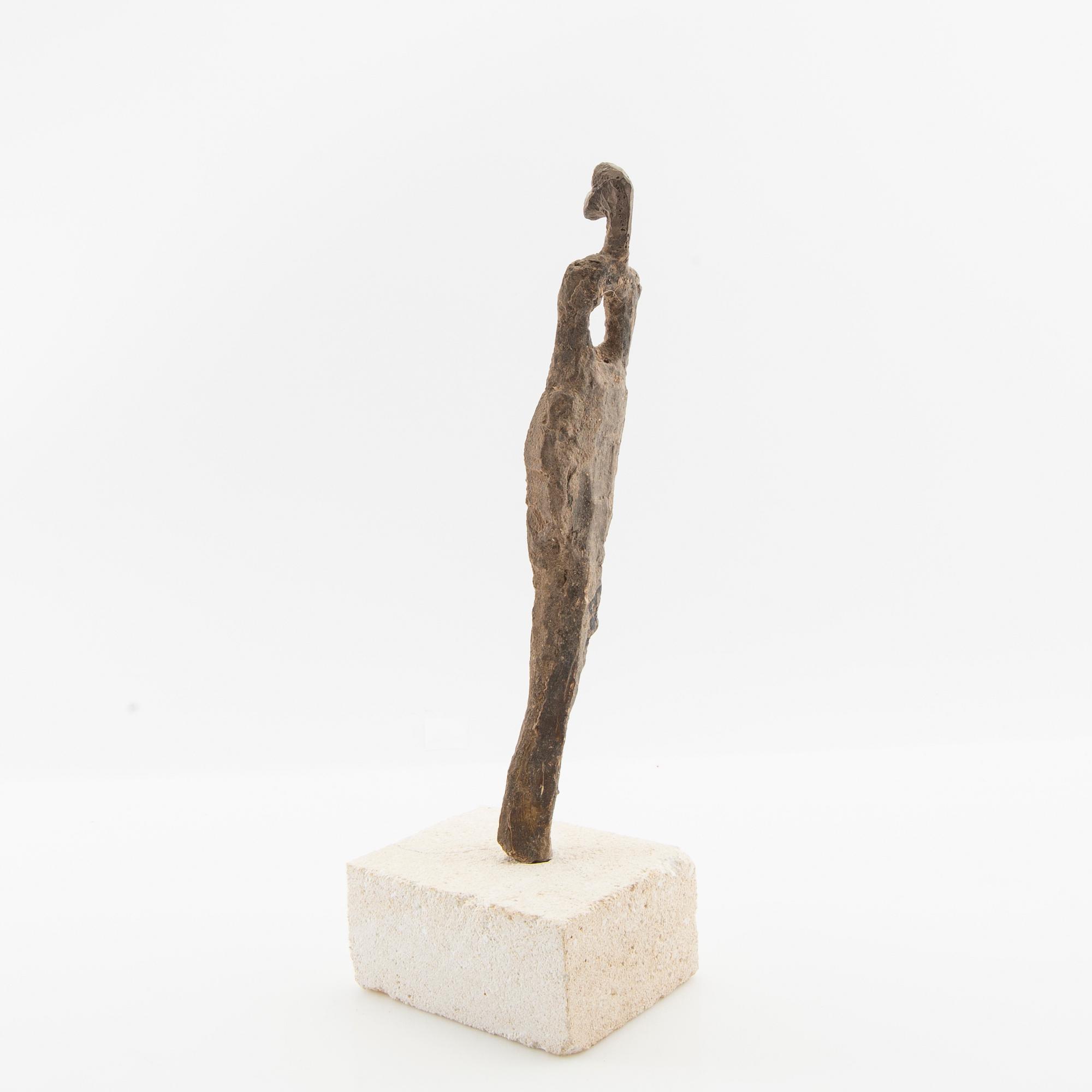 Evert Lindfors, skulptur  "Kvinna utan hjärta".