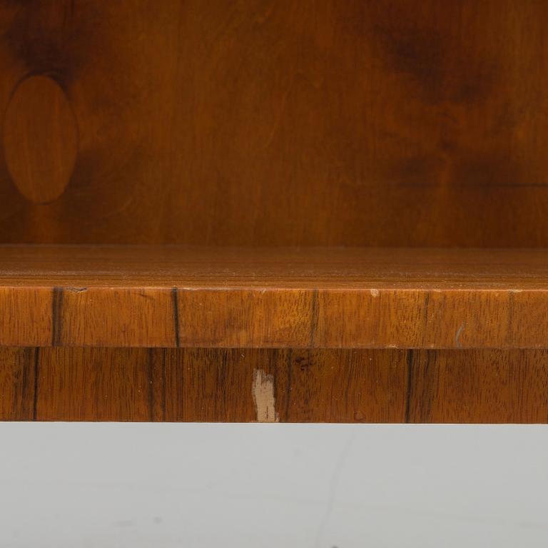 Bookcase, Swedish Modern, Lamhults Möbler, 1940s.