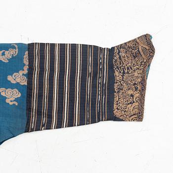 A Chinese robe, Qing dynasty, 19th Century.