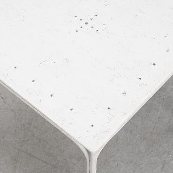 Four painted cast iron chair and table, mid/first half of the 20th century, Sweden.