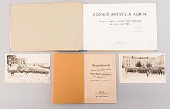 Finska krigsmaktens medaljer, 6 st, och böcker, 2 st, Finland, ca 1855-1931.