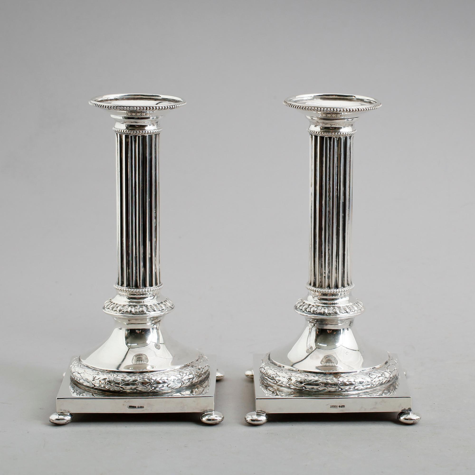 LJUSSTAKAR, 1 par, nysilver, 1900-talets första hälft.