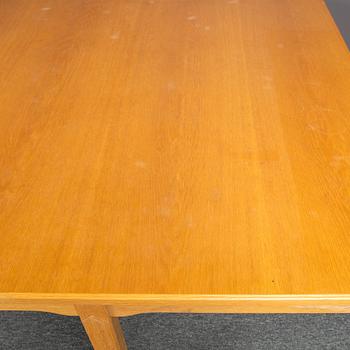 An oak conference table, probably by Carl Malmsten, mid 20th Century.