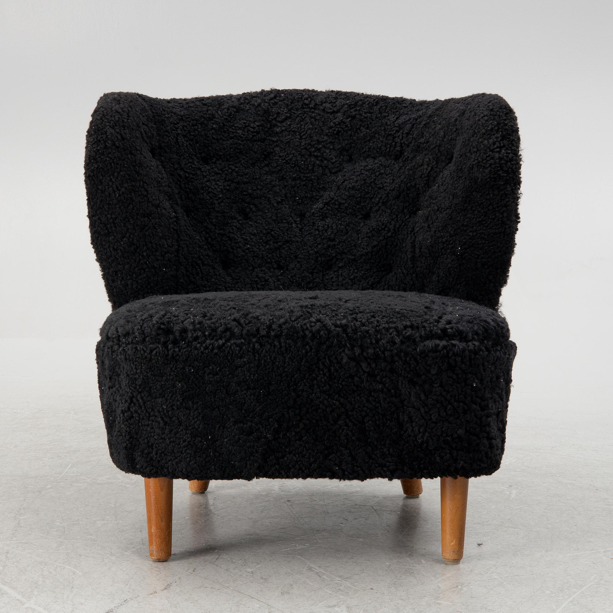 Armchair, Swedish Modern, circa mid-20th century.