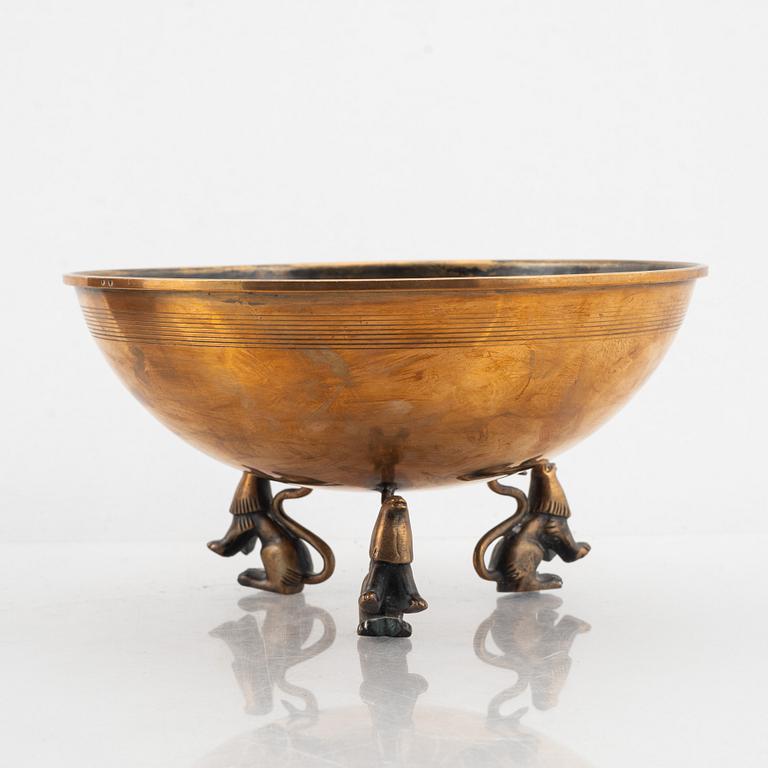 Nils Fougstedt, a bronze bowl, FAK Brons (Fabriksaktiebolaget Kronsilver), 1930's.