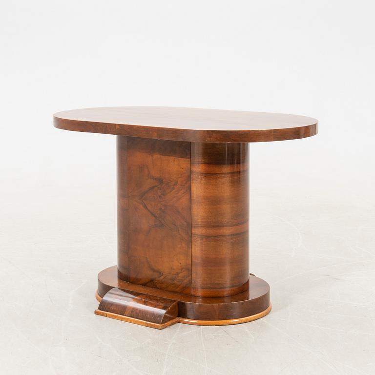 Art Deco-style table 20th century.