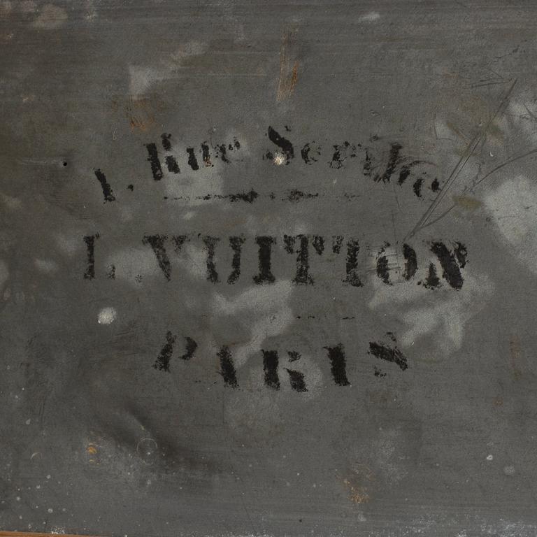 LOUIS VUITTON, resekoffert, Frankrike, sent 1800-tal.