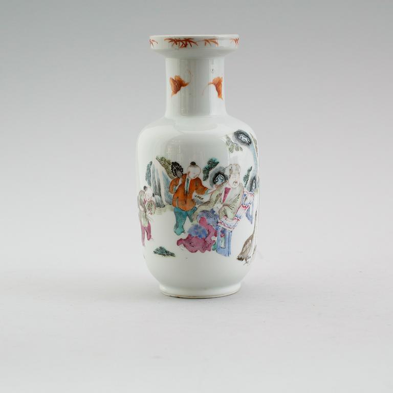 VAS, porslin, Kina, 1800-tal.