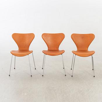 Arne Jacobsen stolar, 6 st, "Sjuan", Fritz Hansen, Danmark 1900-talets senare del.