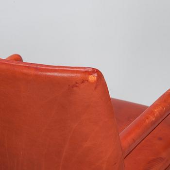 Ole Wanscher, karmstolar, ett par, snickarmästare AJ Iversen, Danmark 1900-talets mitt.