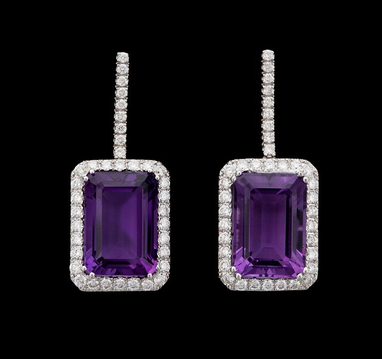 A pair of amethyst and diamond earrings, tot. app 1.40 cts.