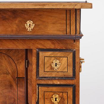 Queen Hedvig Eleonora's Ulriksdal desk, a baroque parquetry desk by royal cabinetmaker Hindrich von Hachten, 1691.