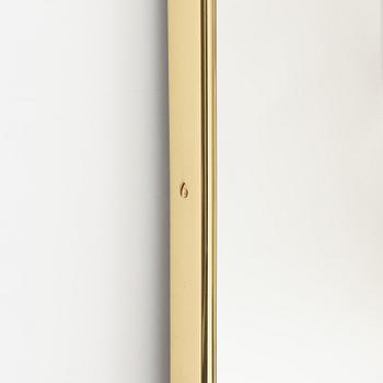 Gio Ponti, an 'F.A. 33' mirror, Gubi, 2023.