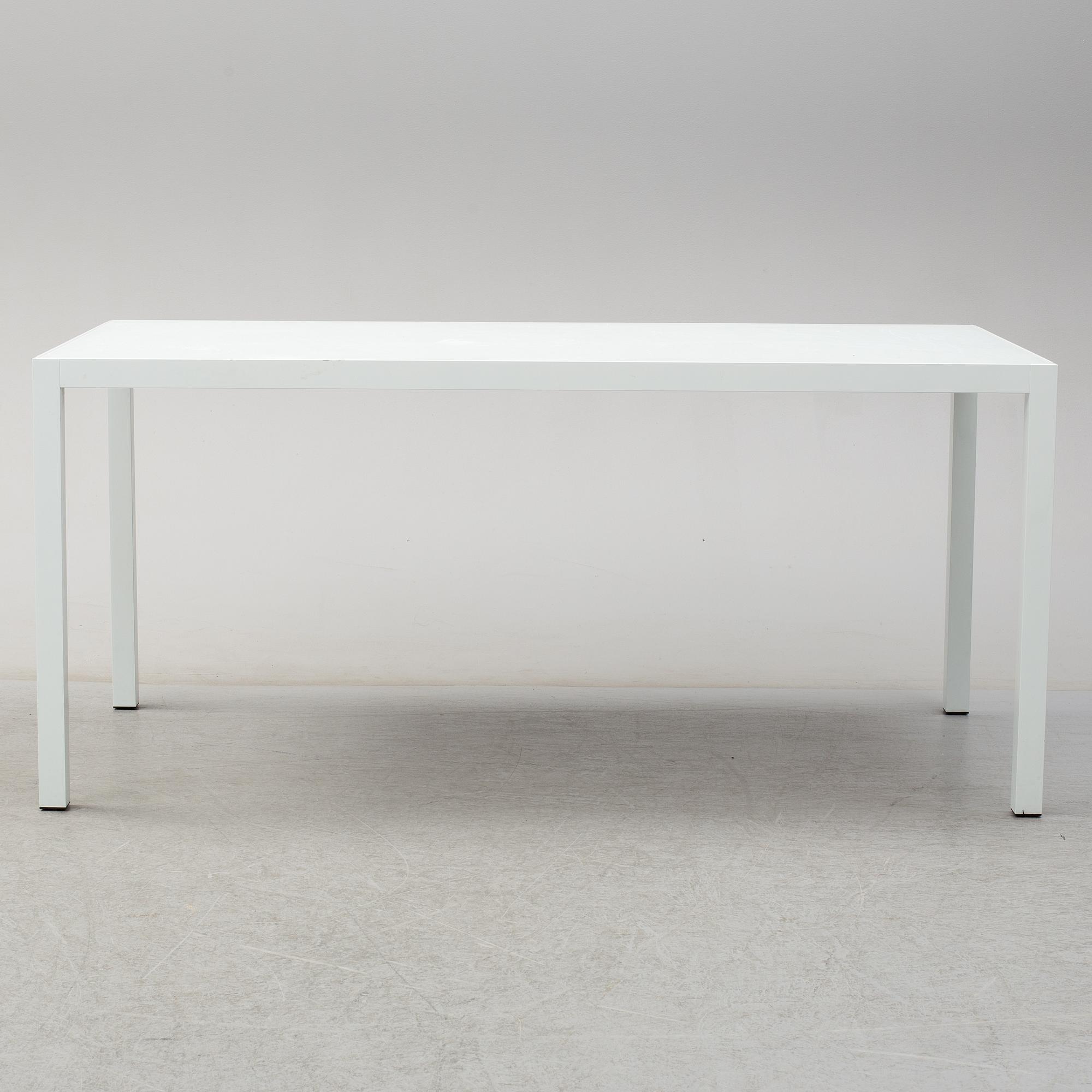 A 21st century table 'Lim 3.0' by Bruno Fattorini, MDF, Italy.