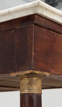 TOALETTBORD, empire, 1800-talets första hälft.