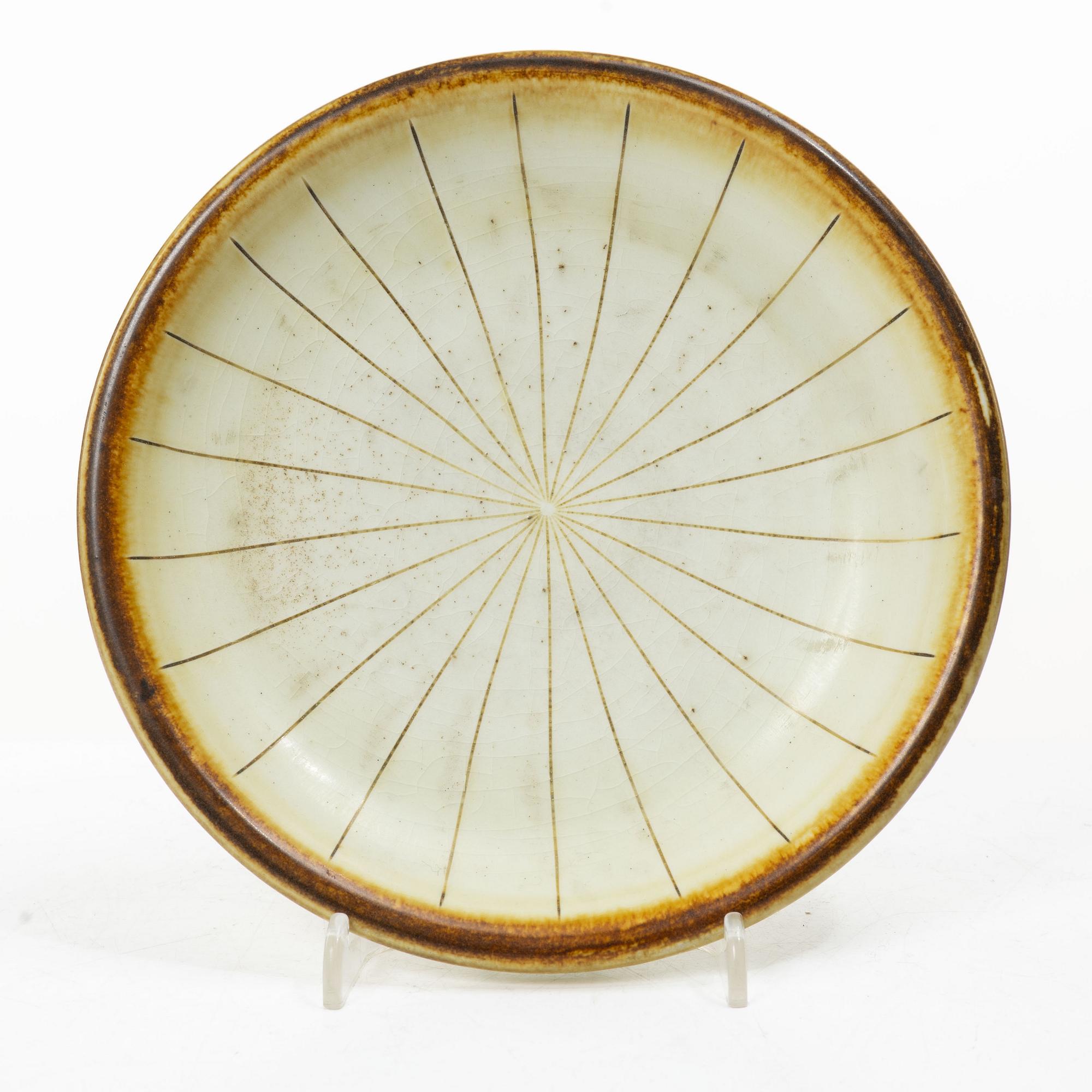 Gertrud Lönegren, Two 'Miranda' stoneware vases and a dish, Rörstrand, 1936-1941.