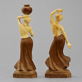 FIGURINER, 2, st, orientaliska, 1900-tal.