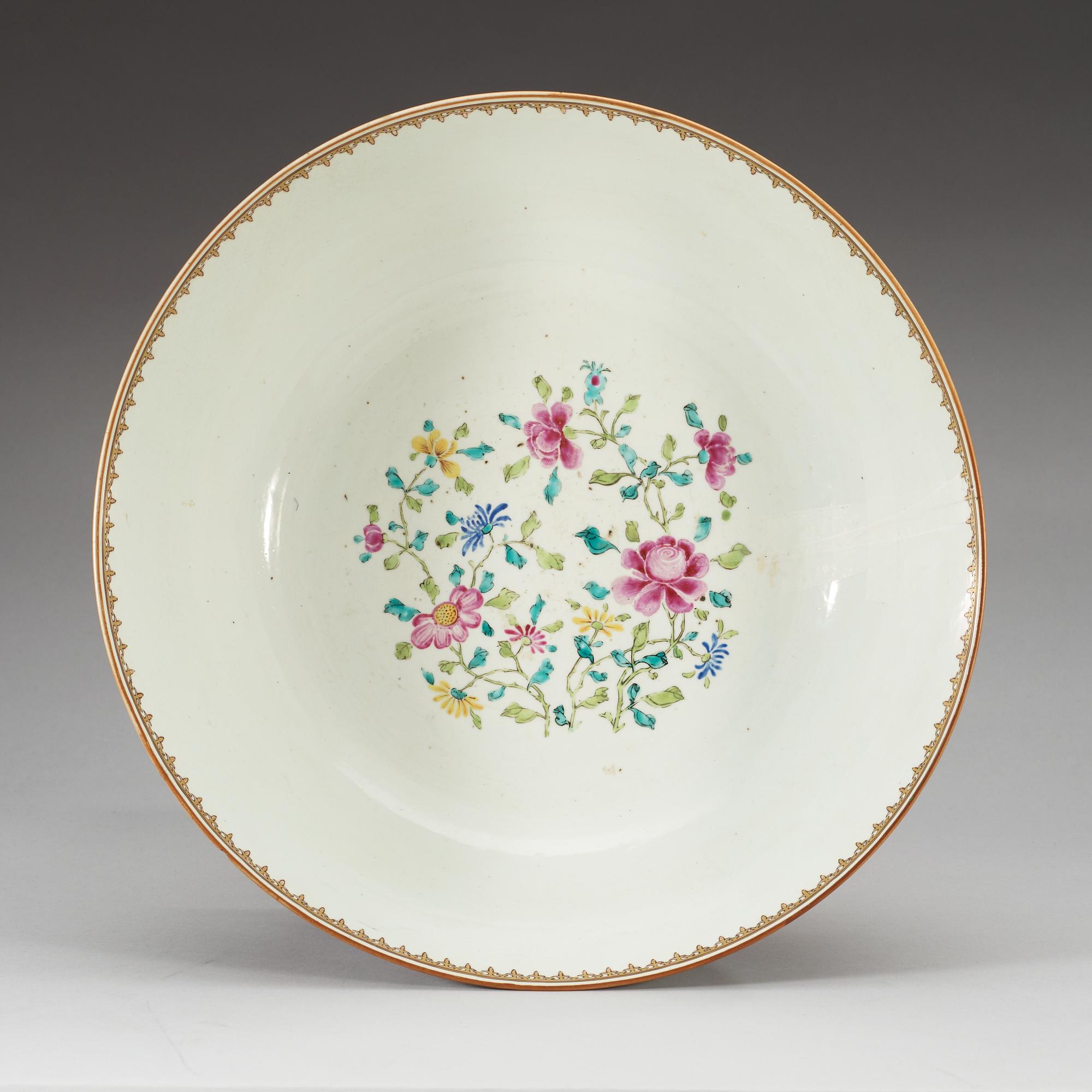 BÅLSKÅL, kompaniporslin. Qing dynastin, Qianlong (1736-95).