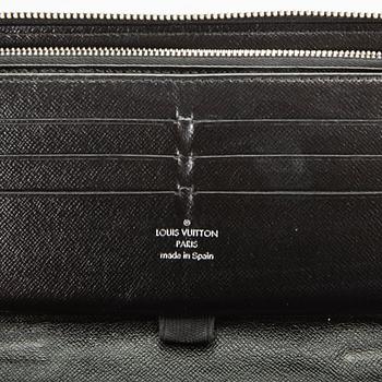 LOUIS VUITTON, Organizer, made in Spain.