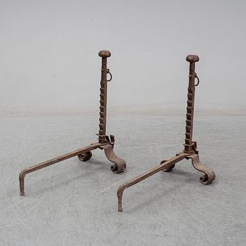 ELDHUNDAR, ett par, 1800-tal.