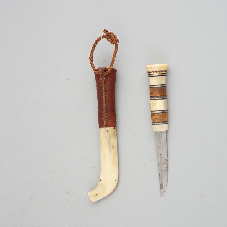 Sune Enoksson, a reindeer horn Sami knife, signed.