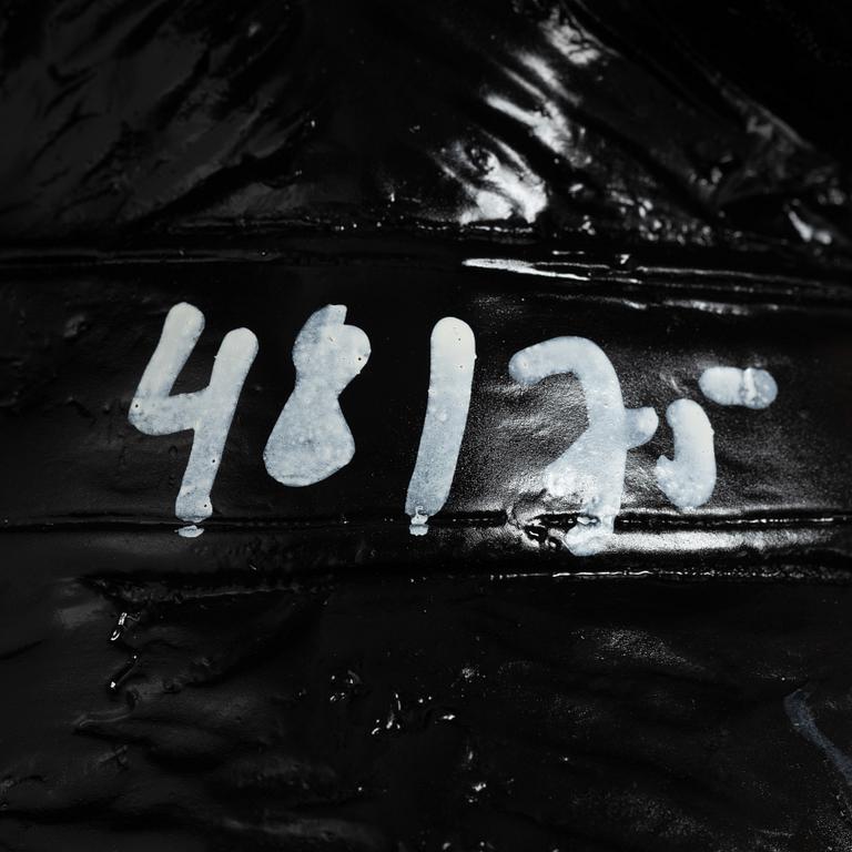 William Sweetlove, "Cloned Griffon Bruxellois with pet bottle" (Black).