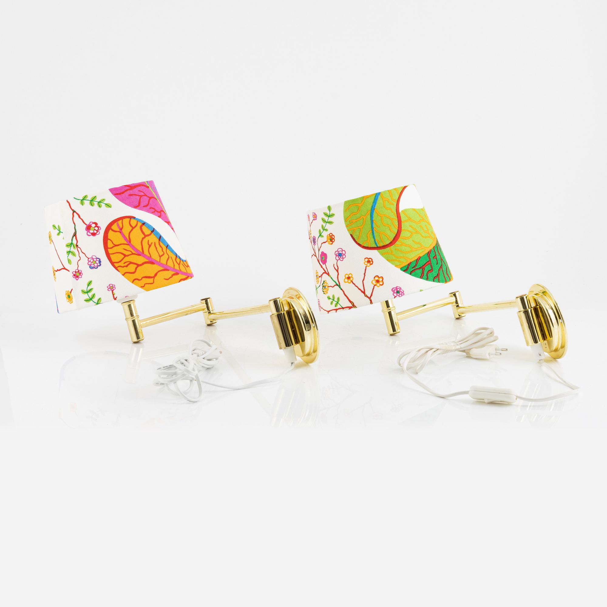 A pair of wall lights, late 20th Century.