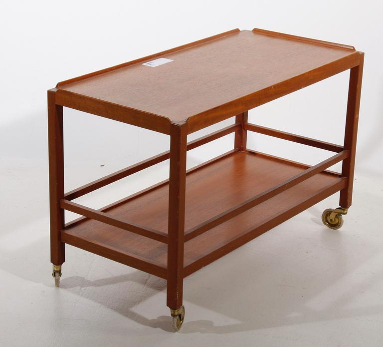 RULLBORD, teak, 1960-tal. Design: Axel Larsson.