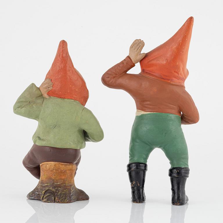 A pair of garden gnomes, second half of the 20th Century.