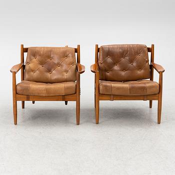 A pair of Ingemar Thilmark armchairs, 'Läckö' for OPE furniture, 1960/70's.