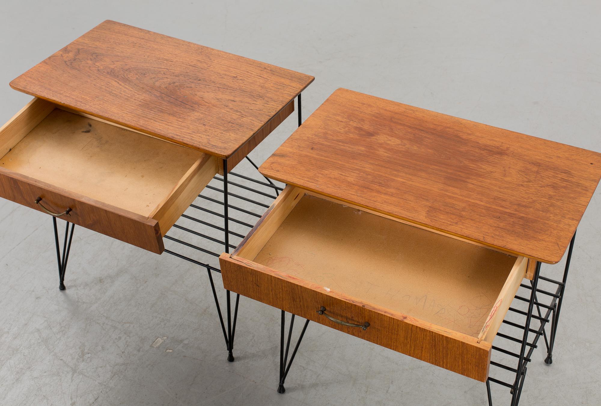 SÄNGBORD, ett par, String-modell, 1950/60-tal.