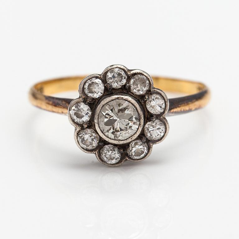 Ring, 18K guld, diamanter ca 0.79 ct tot. Hamnstedt F Johansson Elin Rebeck, Stokholm 1927.