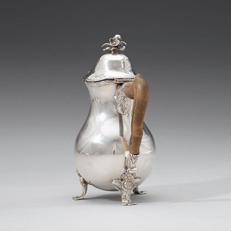 A Swedish 18th century silver coffee-/milk-jug, marks of Jacob Lampa, Stockholm 1777.