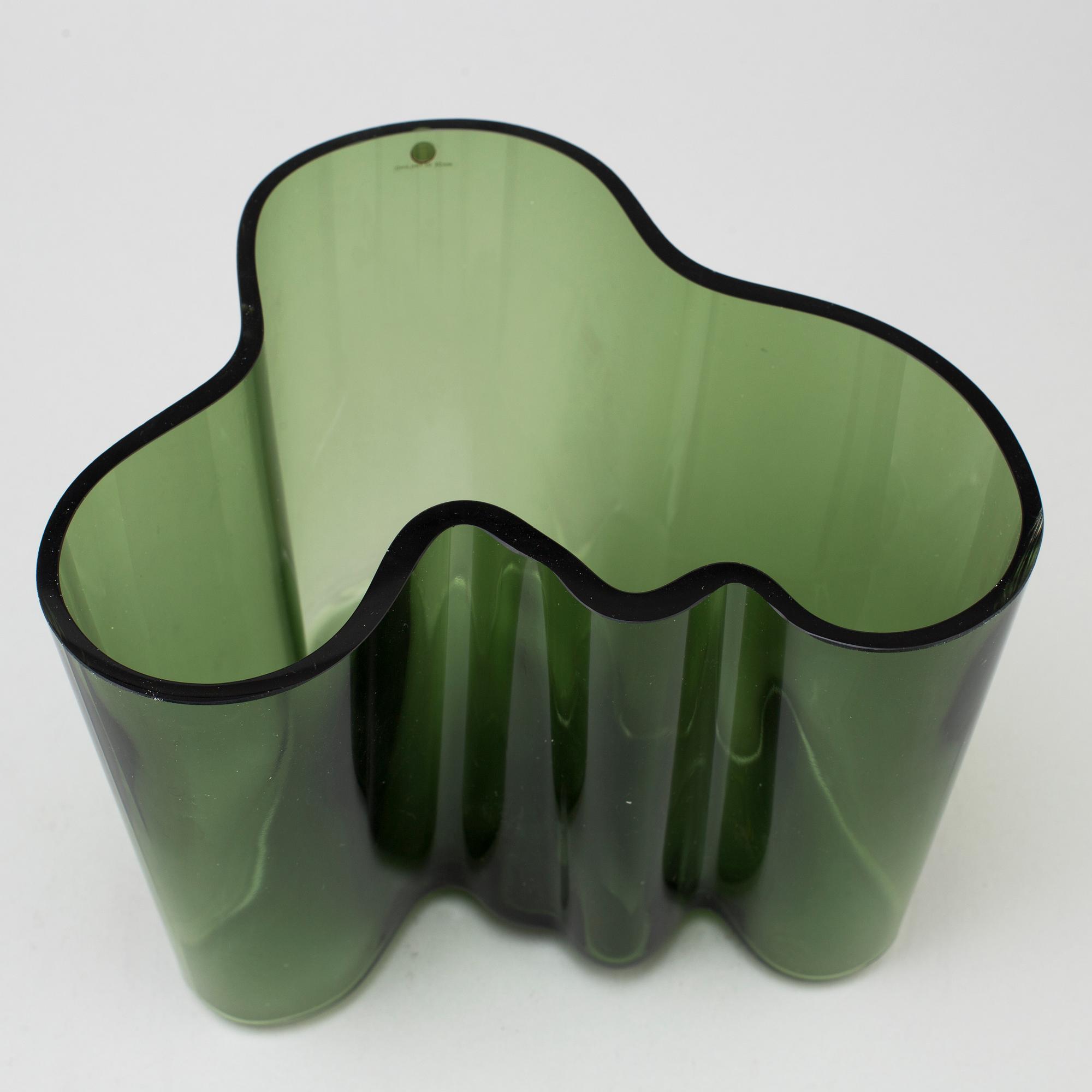 'Savoy' glass vase 50 years, signed A. Aalto 1936-1986 Iittala E 7484/8000.