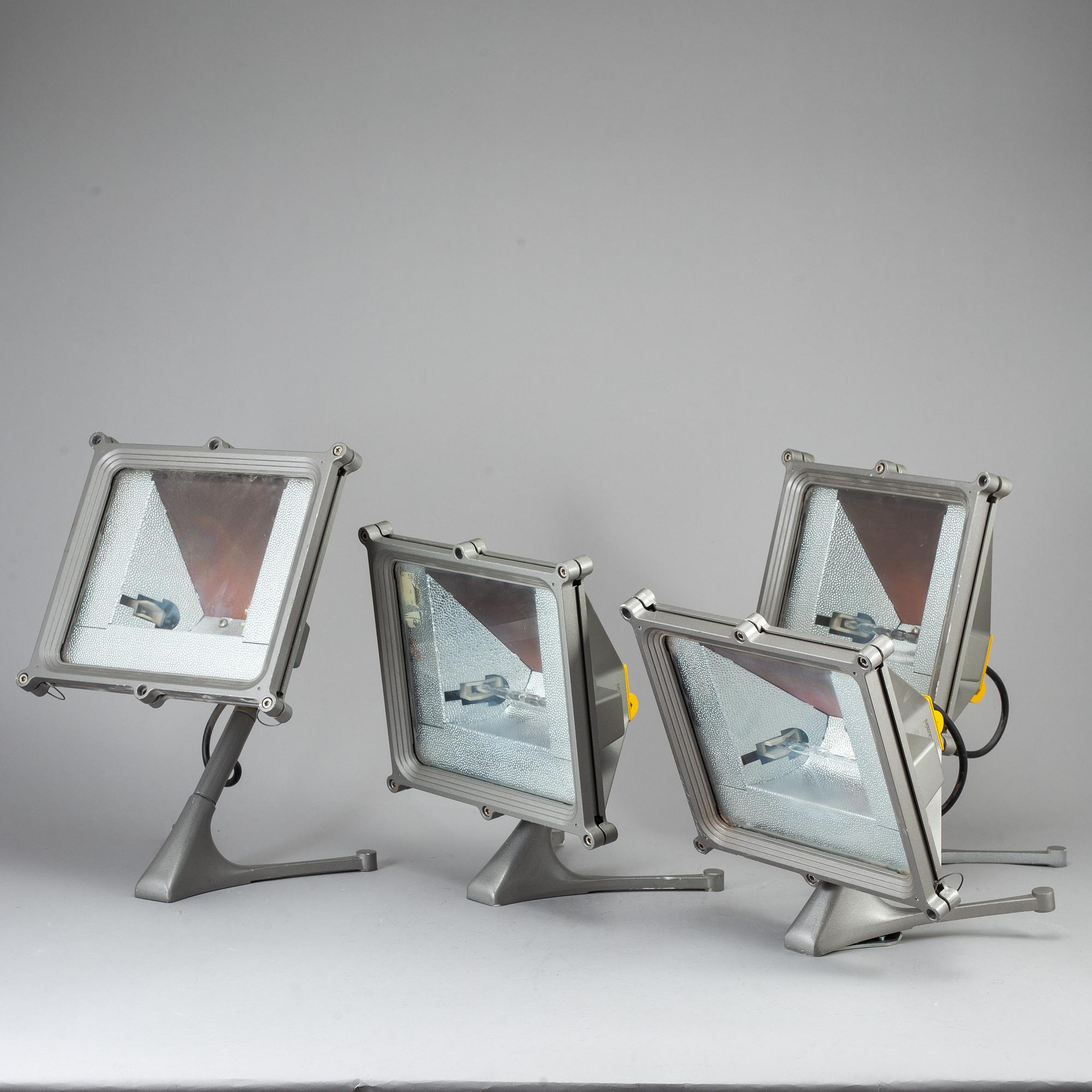 RENZO PIANO, four 'Lingotto' wall lights, Iguzzini.